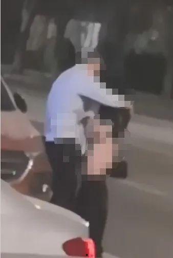 安新县吃瓜免费,免费吃瓜，夏日清凉新风尚